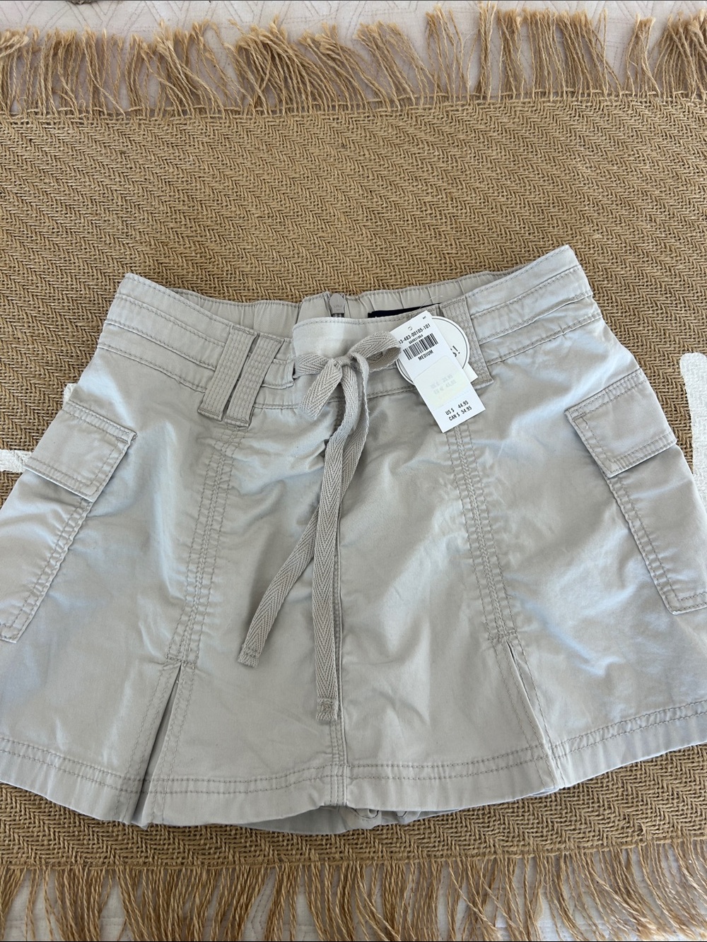 Hollister Light Taupe Casual skirt/Shorts with Drawstring Waist size M